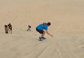 4x4 Desert Safari & Sandboarding